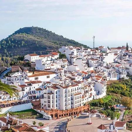 La Carihuela Ethnic