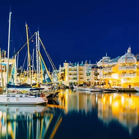 La Carihuela Ethnic Τορρεμολίνος
