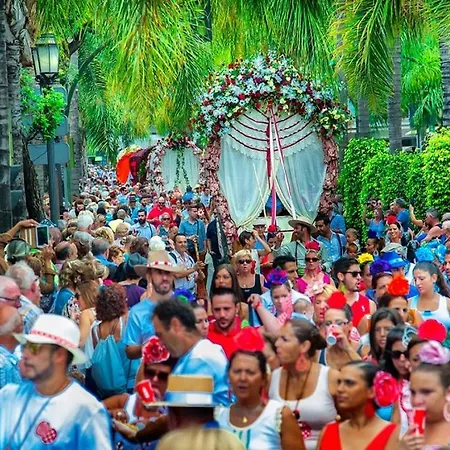 La Carihuela Ethnic * טורמולינוס