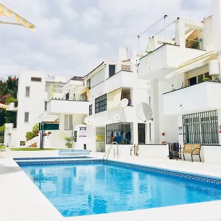 La Carihuela Ethnic טורמולינוס